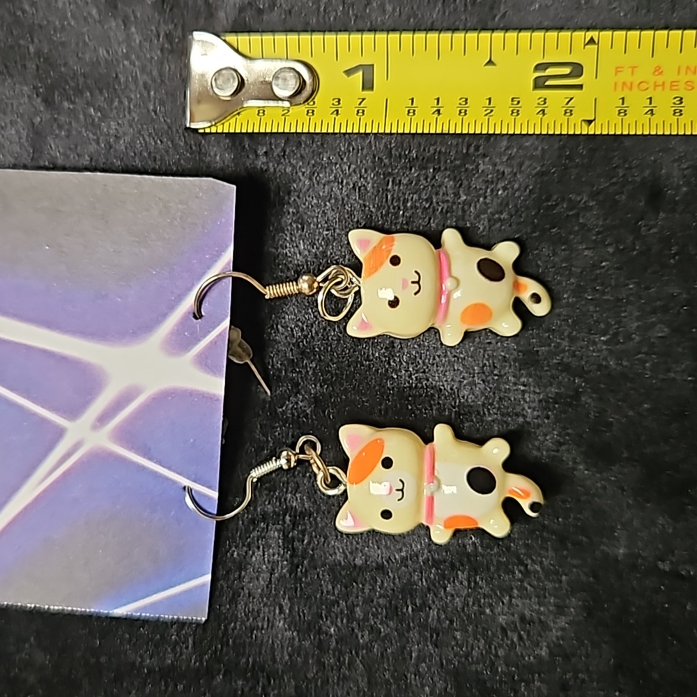 Cisco kitty pierced dangle earrings Jewelry NEW